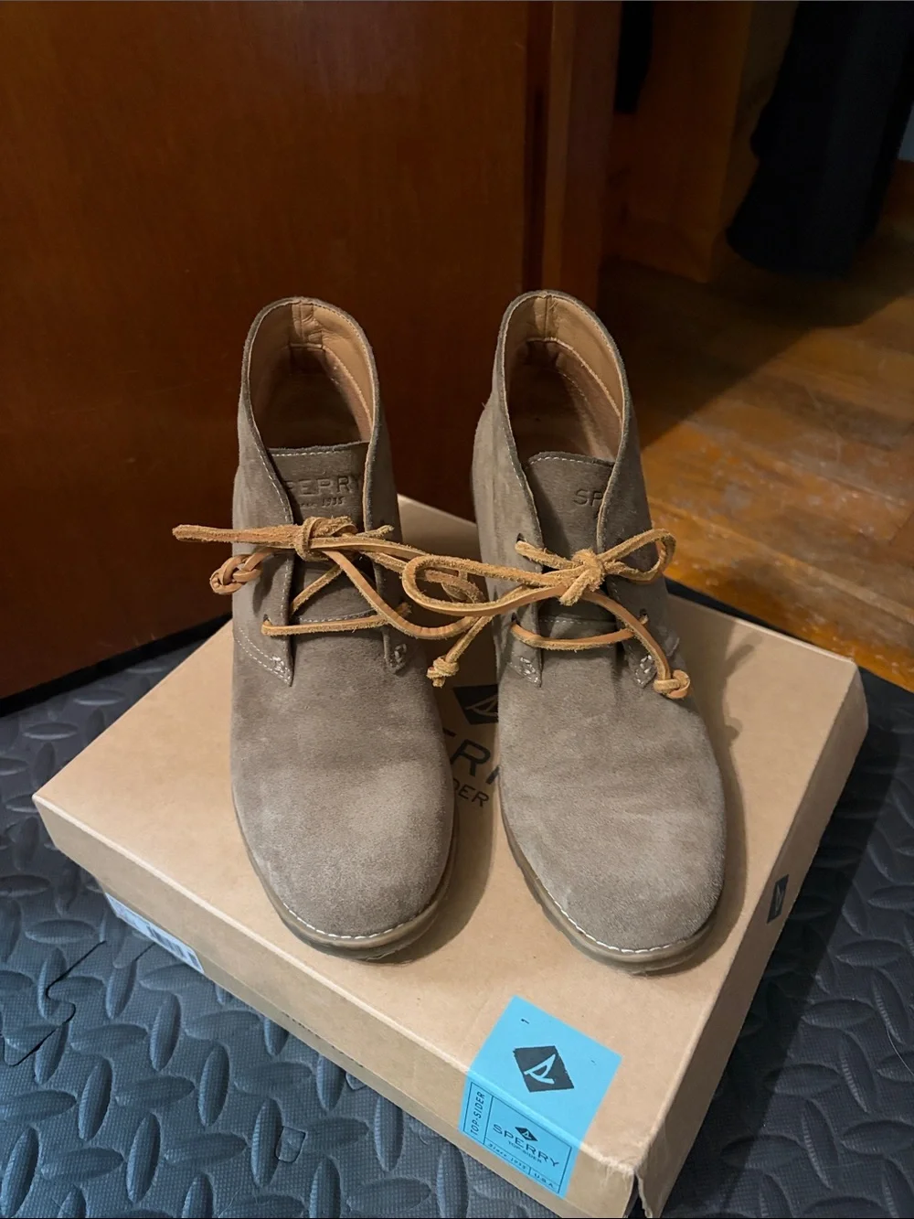 Sperry Women’s Celeste Prow Taupe Suede Boots